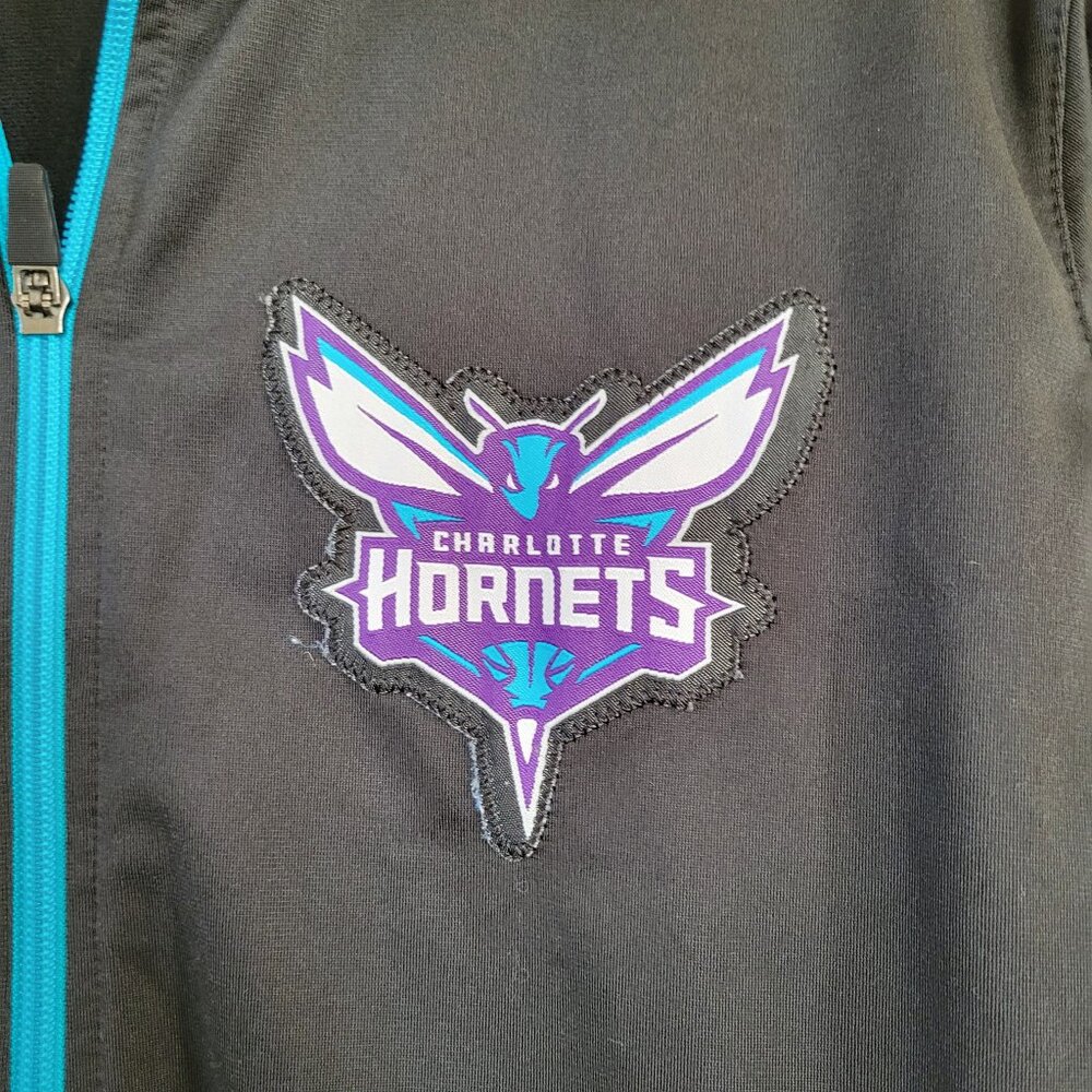 NBA Black and Blue Hornets Jacket - Picture 5 of 8